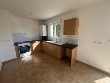 Location appartement Ambérieu-en-Bugey 01500 Ain 76 m2 3 pièces 825 euros