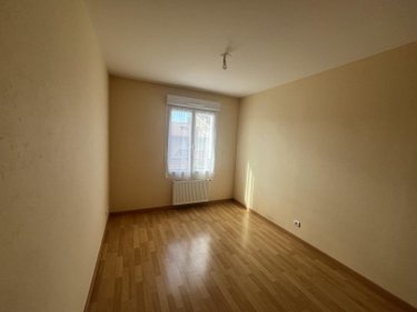 Location appartement Ambérieu-en-Bugey 01500 Ain 76 m2 3 pièces 825 euros