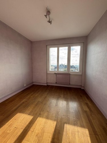 Location appartement Fougères 35300 Ille-et-Vilaine 64 m2 3 pièces 620 euros