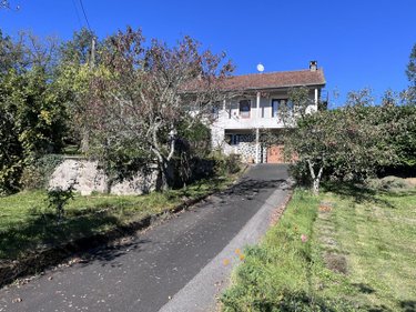 Maison a vendre Ydes 15210 Cantal 69 m2 4 pièces 74200 euros