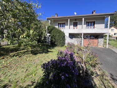 Maison a vendre Ydes 15210 Cantal 69 m2 4 pièces 74200 euros