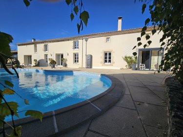 Maison a vendre Plaine-et-Vallées 79100 Deux-Sèvres 207 m2 5 pièces 275600 euros