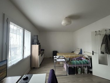 Location appartement Beaune 21200 Côte-d'Or 37 m2 1 pièce 550 euros