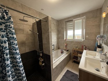 Maison a vendre Bellerive-sur-Allier 03700 Allier 97 m2 5 pièces 235000 euros