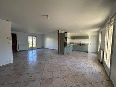 Location maison Beaune 21200 Côte-d'Or 105 m2 5 pièces 1350 euros