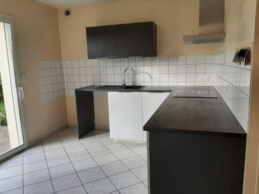 Location maison Yquelon 50400 Manche 106 m2 5 pièces 870 euros