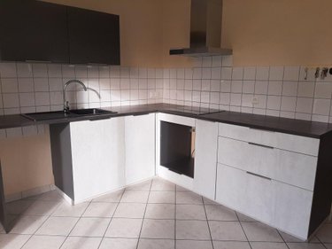 Location maison Yquelon 50400 Manche 106 m2 5 pièces 870 euros