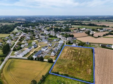 Terrain a batir a vendre Trédarzec 22220 Côtes-d'Armor  33997 euros