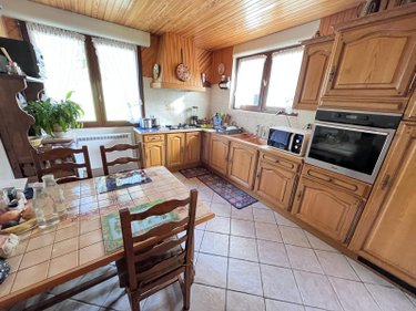 Maison a vendre Ydes 15210 Cantal 196 m2 6 pièces 371000 euros