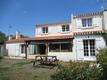 Maison a vendre Bois-de-Céné 85710 Vendée 134 m2 7 pièces 198700 euros