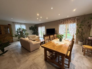 Maison a vendre Vendat 03110 Allier 174 m2 5 pièces 436000 euros