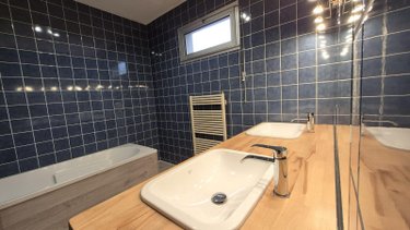 Maison a vendre Saint-Jacques-sur-Darnétal 76160 Seine-Maritime 232 m2 8 pièces 549000 euros