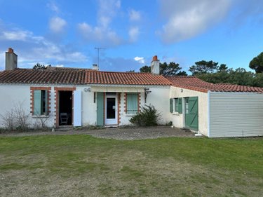 Immeuble a vendre Saint-Jean-de-Monts 85160 Vendée 196 m2  301700 euros