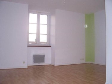 Location appartement Vern-sur-Seiche 35770 Ille-et-Vilaine 32 m2 2 pièces 498 euros
