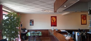 Fonds et murs commerciaux a vendre Saint-Yorre 03270 Allier 281 m2  349000 euros