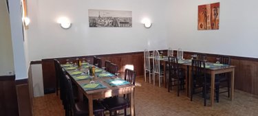 Fonds et murs commerciaux a vendre Saint-Yorre 03270 Allier 281 m2  349000 euros