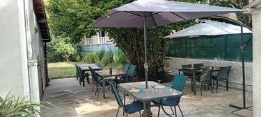 Fonds et murs commerciaux a vendre Saint-Yorre 03270 Allier 281 m2  332000 euros