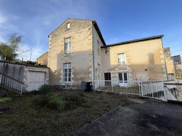 Maison a vendre Poitiers 86000 Vienne 506 m2 20 pièces 395200 euros
