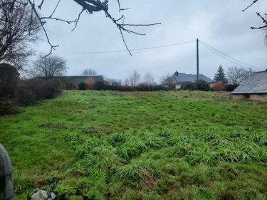Terrain a batir a vendre Caro 56140 Morbihan  22100 euros