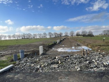 Terrain a batir a vendre Châteaugiron 35410 Ille-et-Vilaine 366 m2  86515 euros