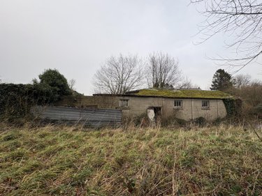 Fonds et murs commerciaux a vendre Folligny 50320 Manche 250 m2  43200 euros