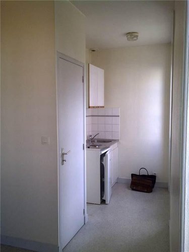 Location appartement Rennes 35000 Ille-et-Vilaine 24 m2 1 pièce 420 euros