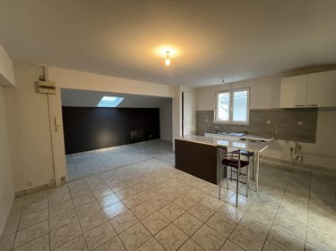 Location appartement Ambérieu-en-Bugey 01500 Ain 72 m2 3 pièces 680 euros