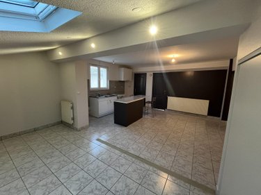 Location appartement Ambérieu-en-Bugey 01500 Ain 72 m2 3 pièces 680 euros