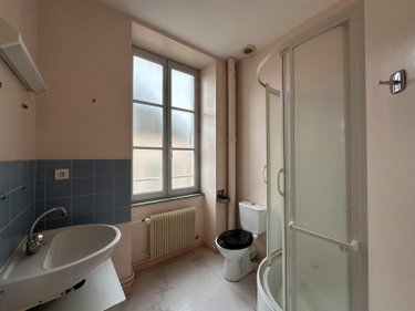 Immeuble a vendre Nolay 21340 Côte-d'Or 163 m2  190800 euros