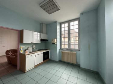 Immeuble a vendre Nolay 21340 Côte-d'Or 163 m2  190800 euros