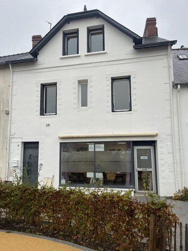 Immeuble a vendre Ploërmel 56800 Morbihan 193 m2  291220 euros