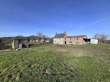 Maison a vendre Bassignac 15240 Cantal 131 m2 9 pièces 74200 euros