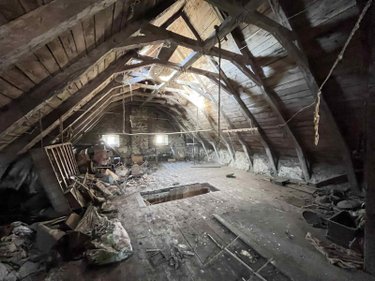 Maison a vendre Bassignac 15240 Cantal 131 m2 9 pièces 74200 euros