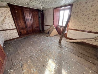 Maison a vendre Bassignac 15240 Cantal 131 m2 9 pièces 74200 euros