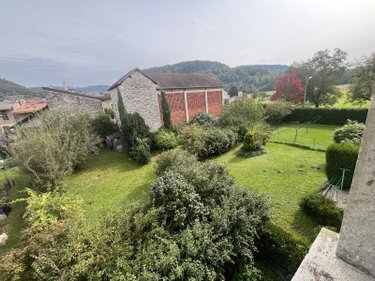 Location maison Poncin 01450 Ain 249 m2 6 pièces 1300 euros