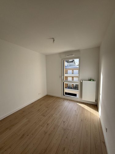 Location appartement Châteaugiron 35410 Ille-et-Vilaine 63 m2 3 pièces 830 euros