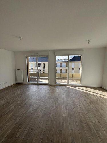 Location appartement Châteaugiron 35410 Ille-et-Vilaine 63 m2 3 pièces 830 euros