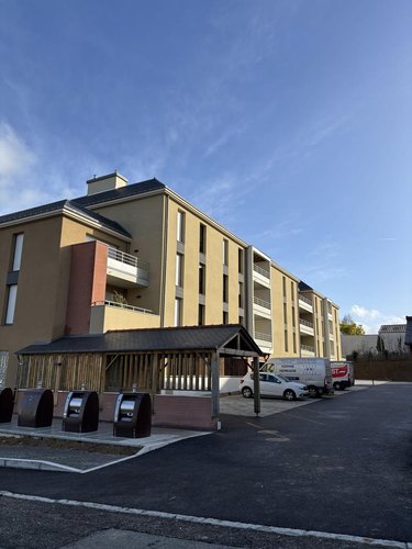 Location appartement Châteaugiron 35410 Ille-et-Vilaine 63 m2 3 pièces 830 euros