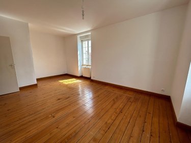 Location maison Chorey-les-Beaune 21200 Côte-d'Or 114 m2 5 pièces 930 euros