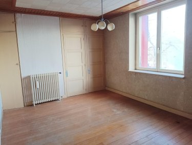 Immeuble a vendre Boujailles 25560 Doubs 186 m2  209900 euros