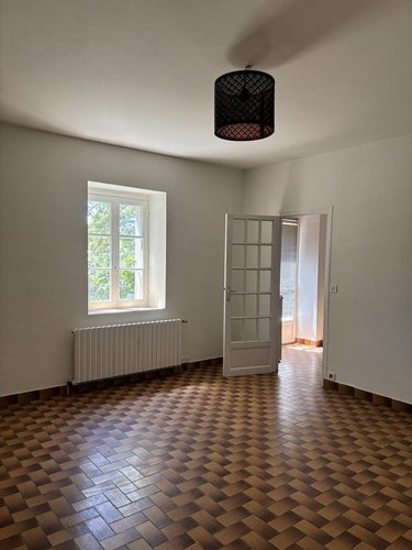 Location maison Châteaugiron 35410 Ille-et-Vilaine 81 m2 3 pièces 605 euros