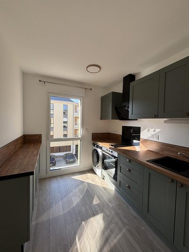 Location appartement Châteaugiron 35410 Ille-et-Vilaine 44 m2 2 pièces 660 euros