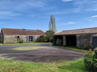Maison a vendre La Garnache 85710 Vendée 438 m2 10 pièces 799000 euros