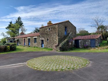 Maison a vendre La Garnache 85710 Vendée 438 m2 10 pièces 799000 euros