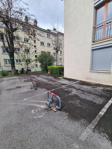 Garage et parking a vendre Besançon 25000 Doubs  20601 euros