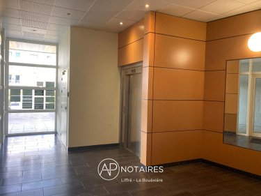 Fonds et murs commerciaux a vendre Cesson-Sévigné 35510 Ille-et-Vilaine 48 m2  156000 euros