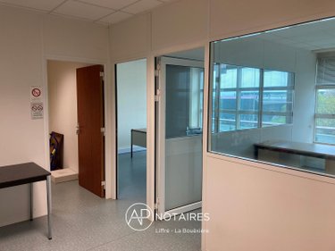 Fonds et murs commerciaux a vendre Cesson-Sévigné 35510 Ille-et-Vilaine 48 m2  156000 euros