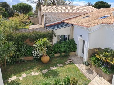 Maison a vendre Bouin 85230 Vendée 240 m2 8 pièces 435600 euros