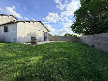 Bien agricole a vendre Bierné-les-Villages 53290 Mayenne  85000 euros