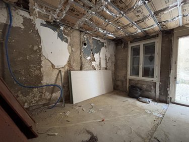 Immeuble a vendre Poitiers 86000 Vienne 130 m2  225000 euros
